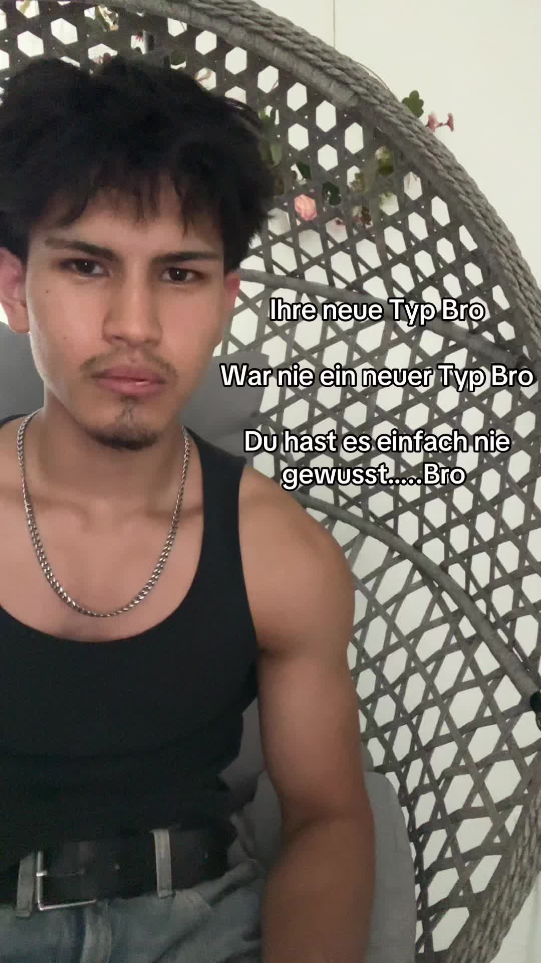 @♱