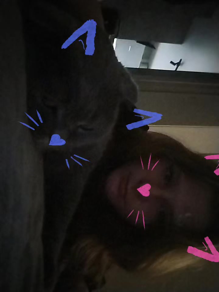 @неляя:3💘