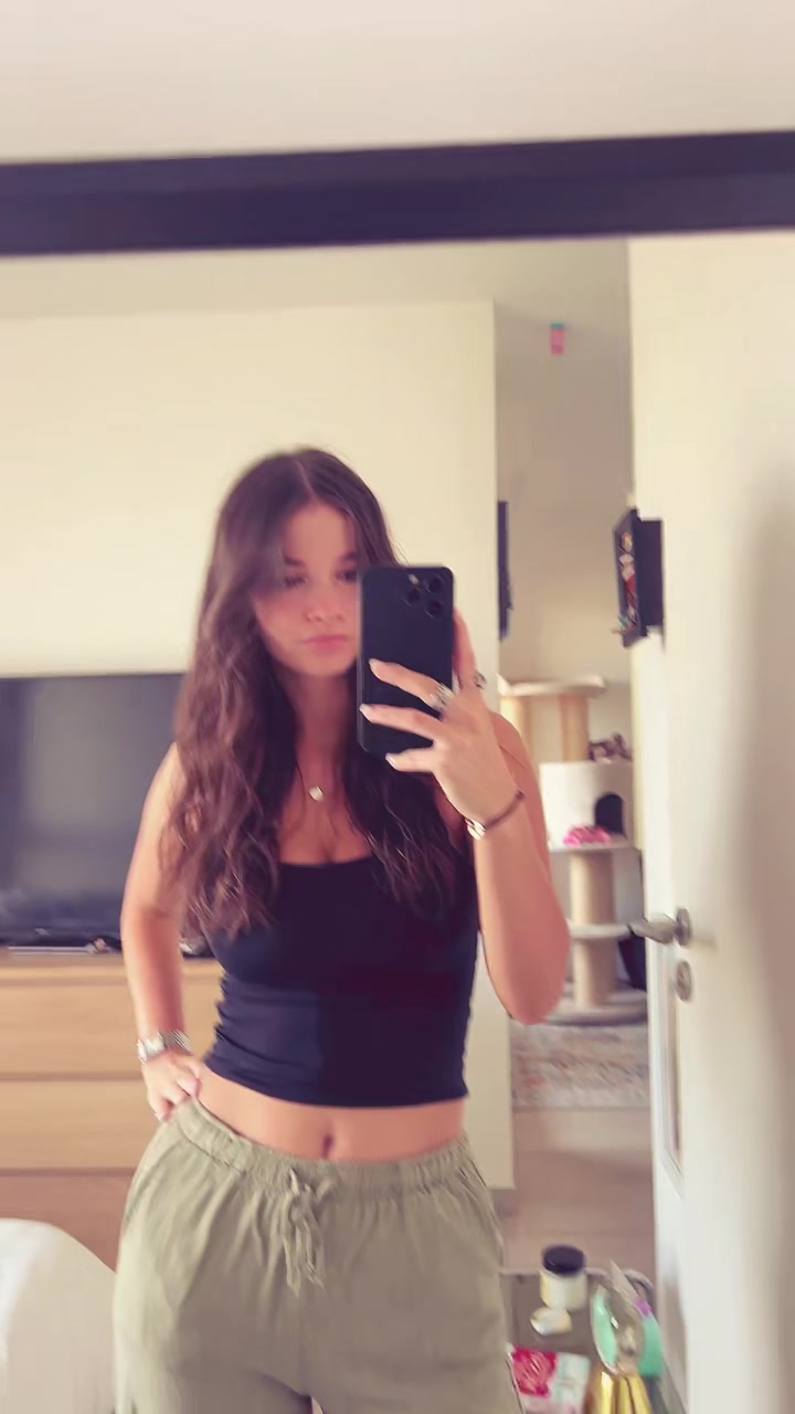 @Adèle