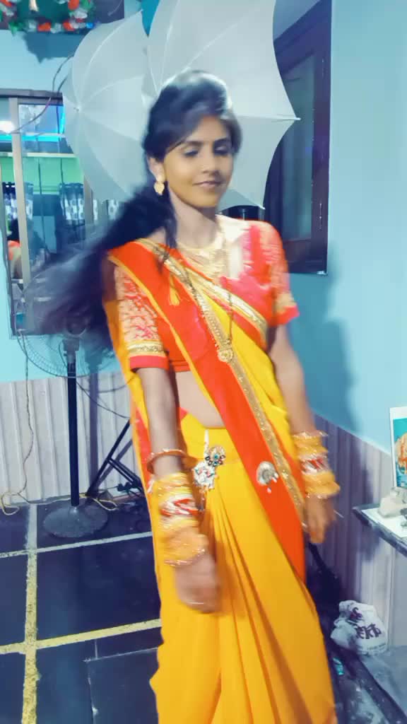 @👑khushi👑