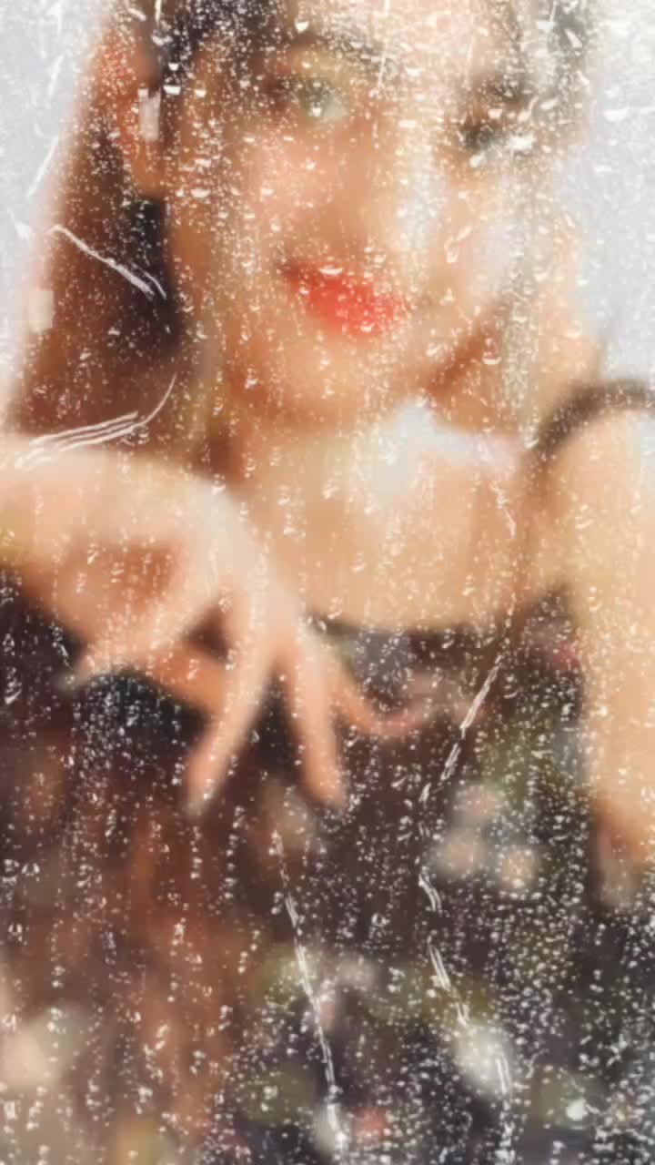 @♥️Sreyaaa♥️