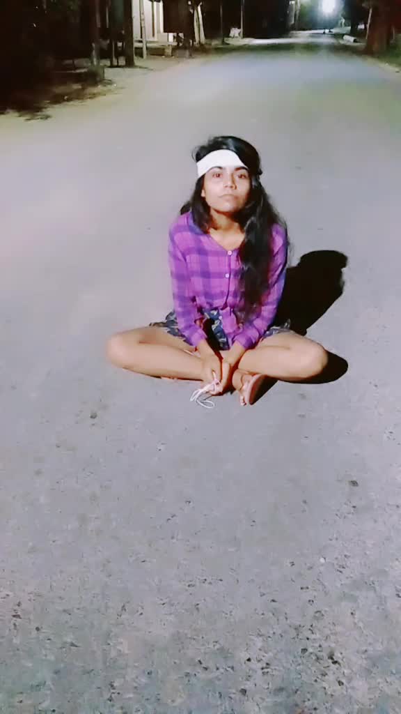 @Apka chotadhamaka 🤓
