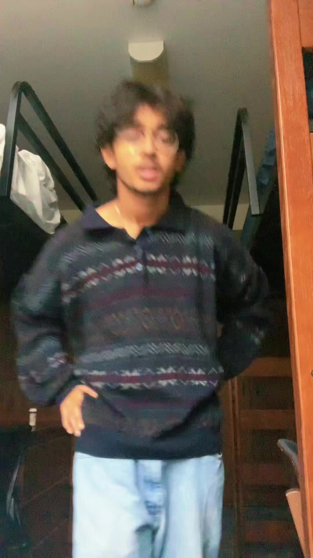 @KM