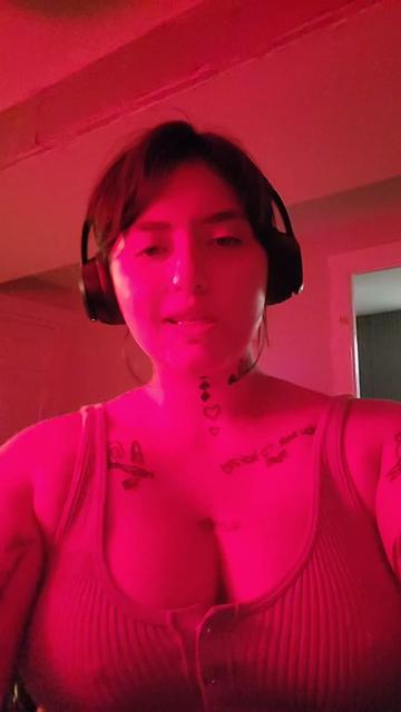 @trippyhippieissavibe