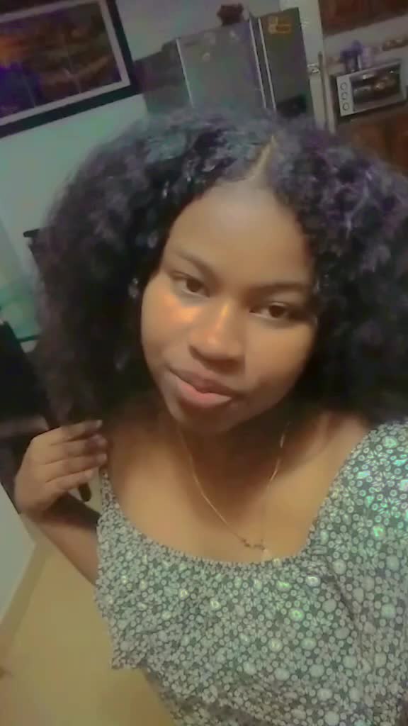 @Daniela vallecilla. 🥰