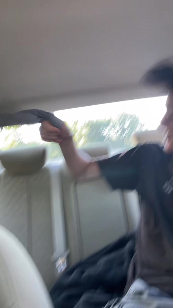 @Nikki