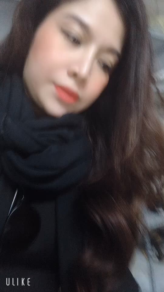 @Hoàng Thuỳ