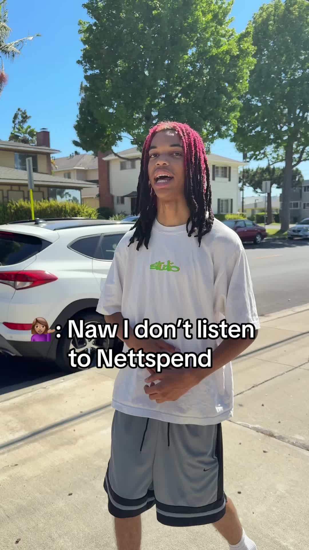 @Bigliplightskin
