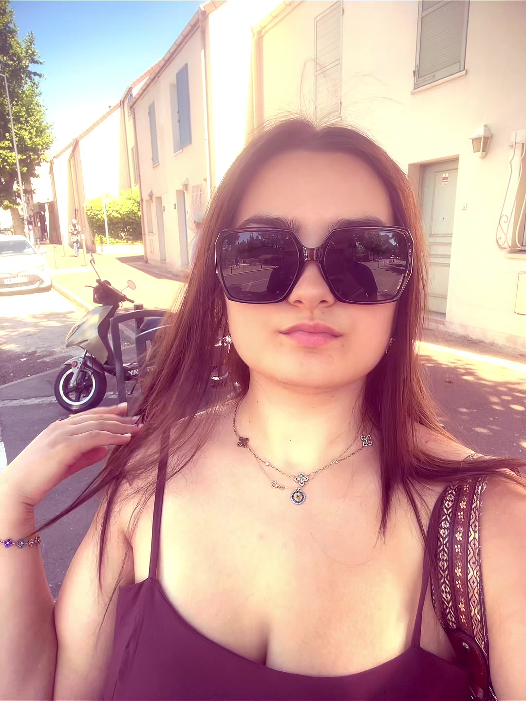 @Ariana_222