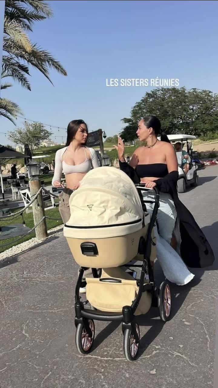 @compte_fan_evaqueen