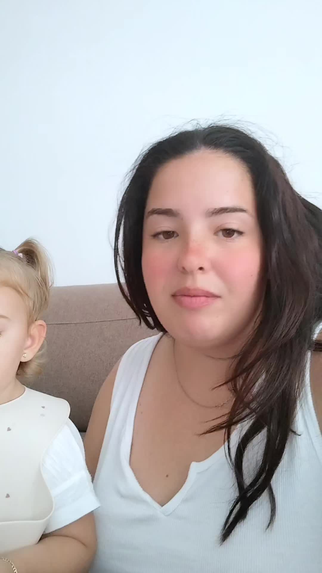 @Mar&iacute;a raposo