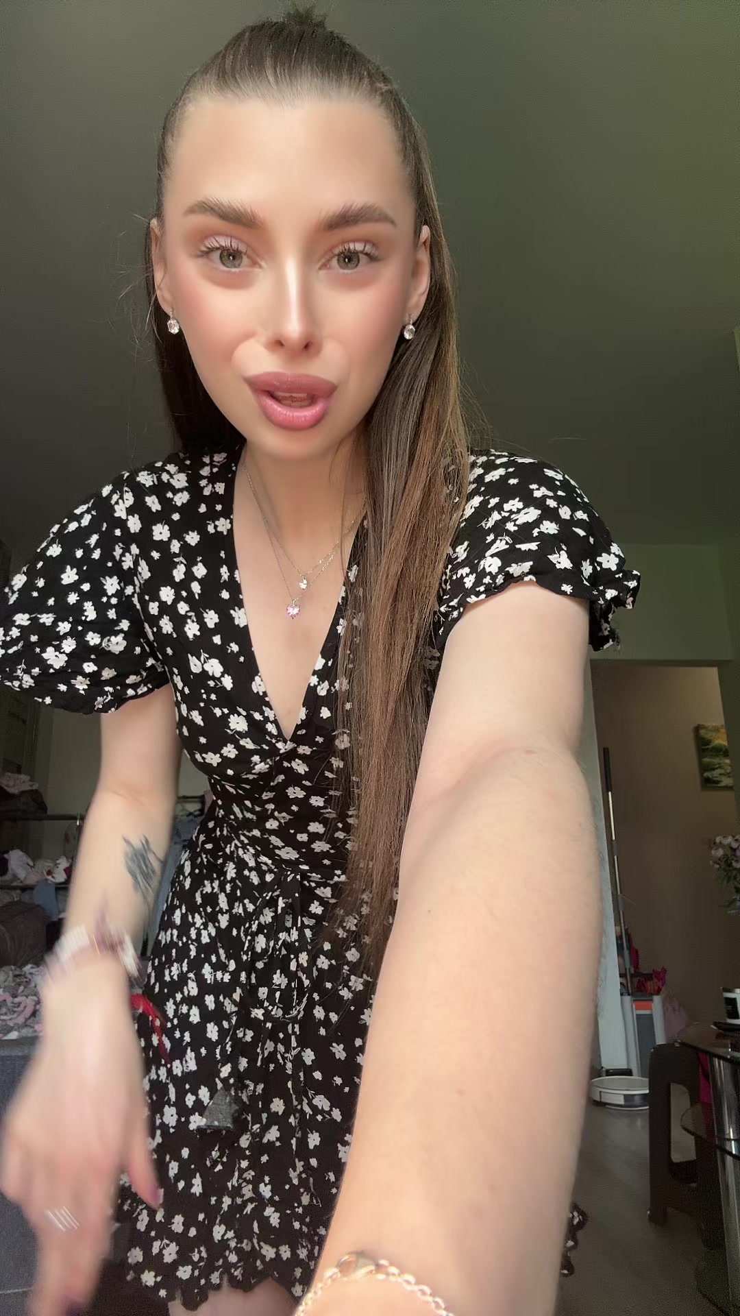 @Алечка😻💗❤️