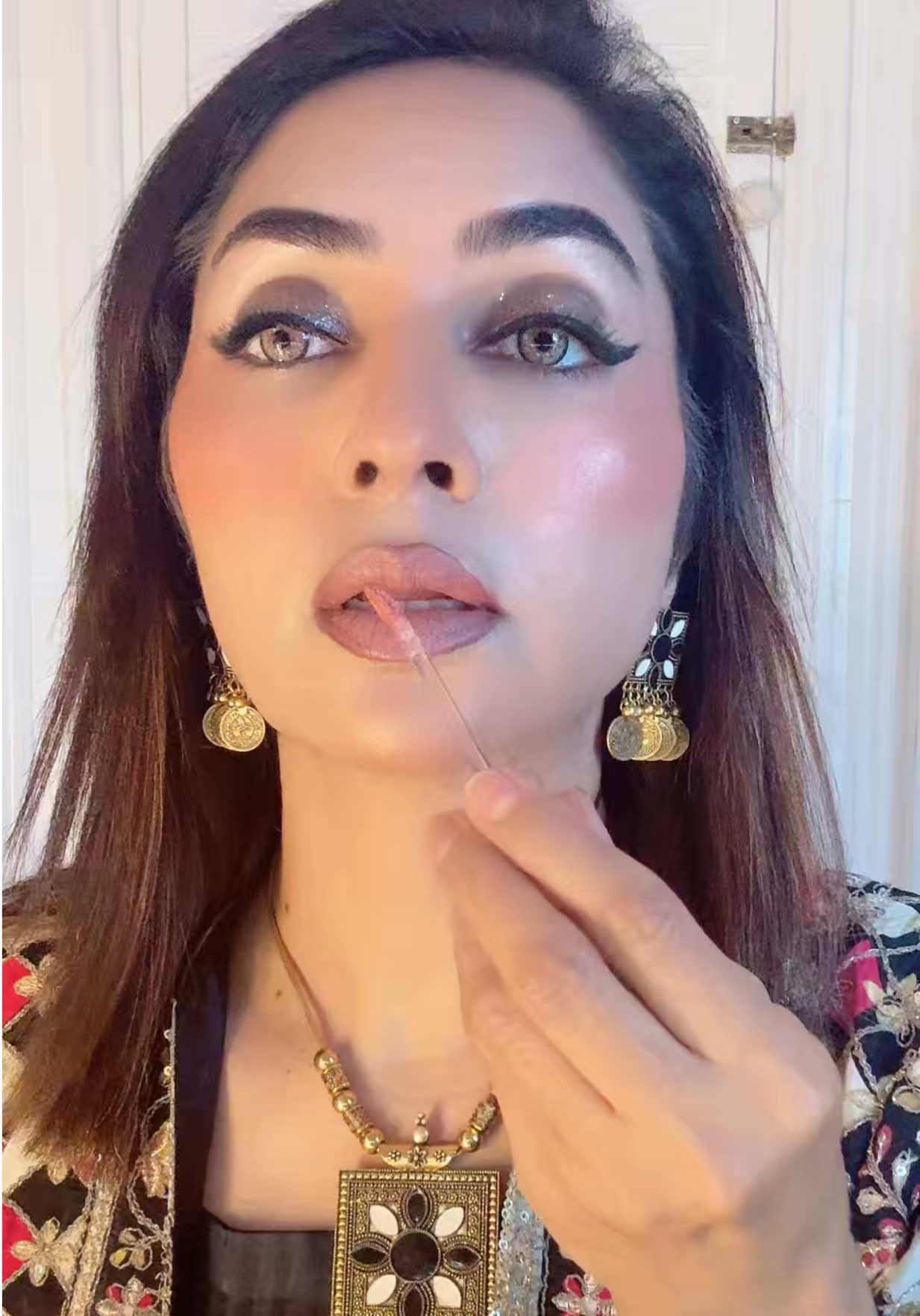 @Fariibutt official