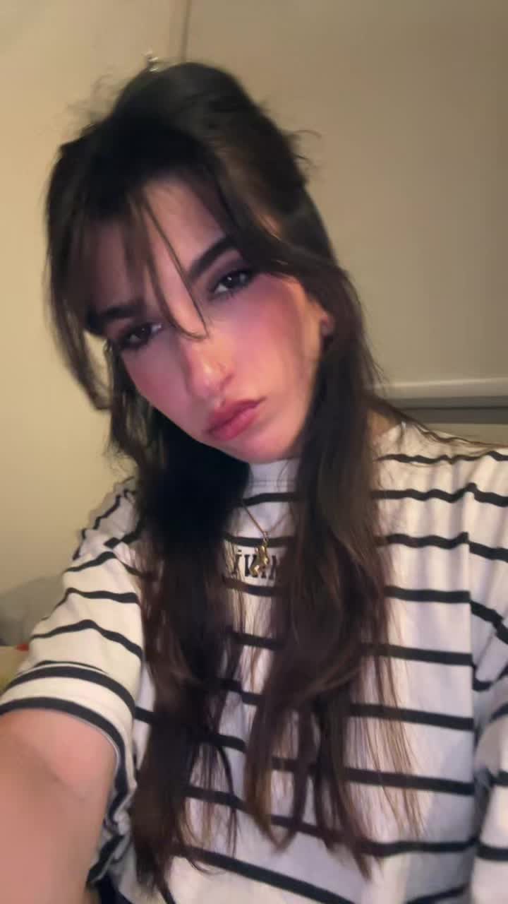 @Muffinova🧁
