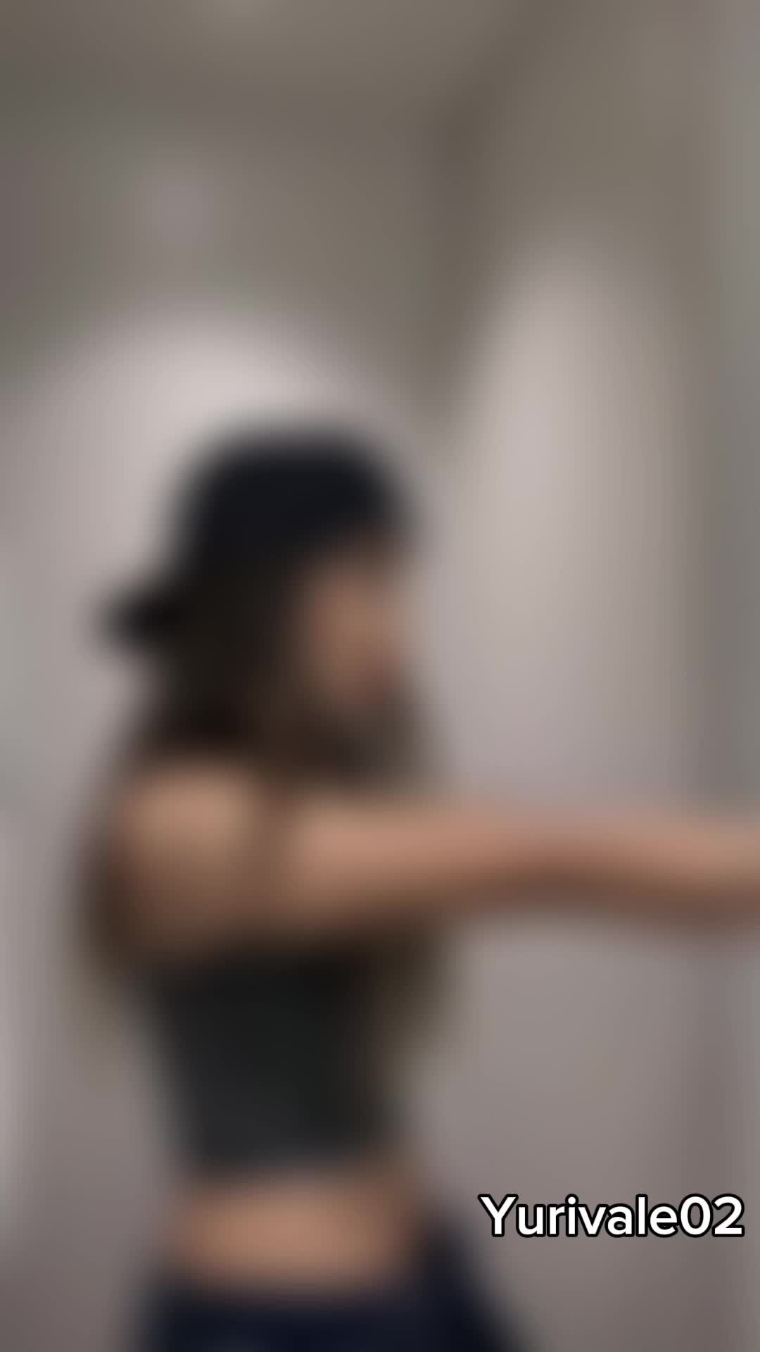 @yurivale0227