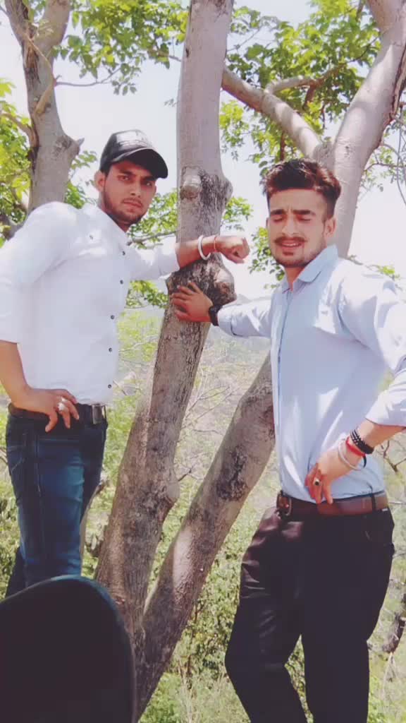@अजय कुमार