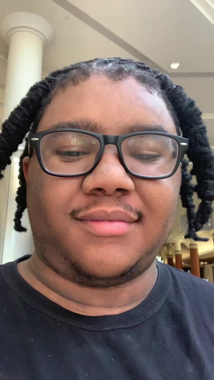 @Pap3rchaserJ
