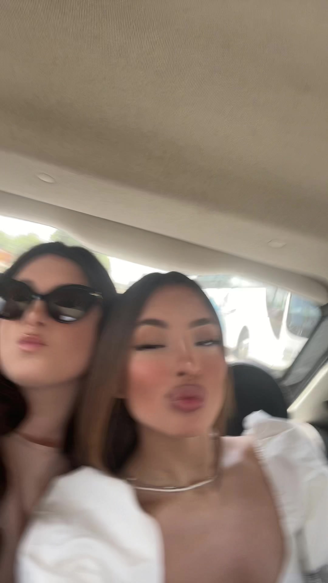 @mairacamm