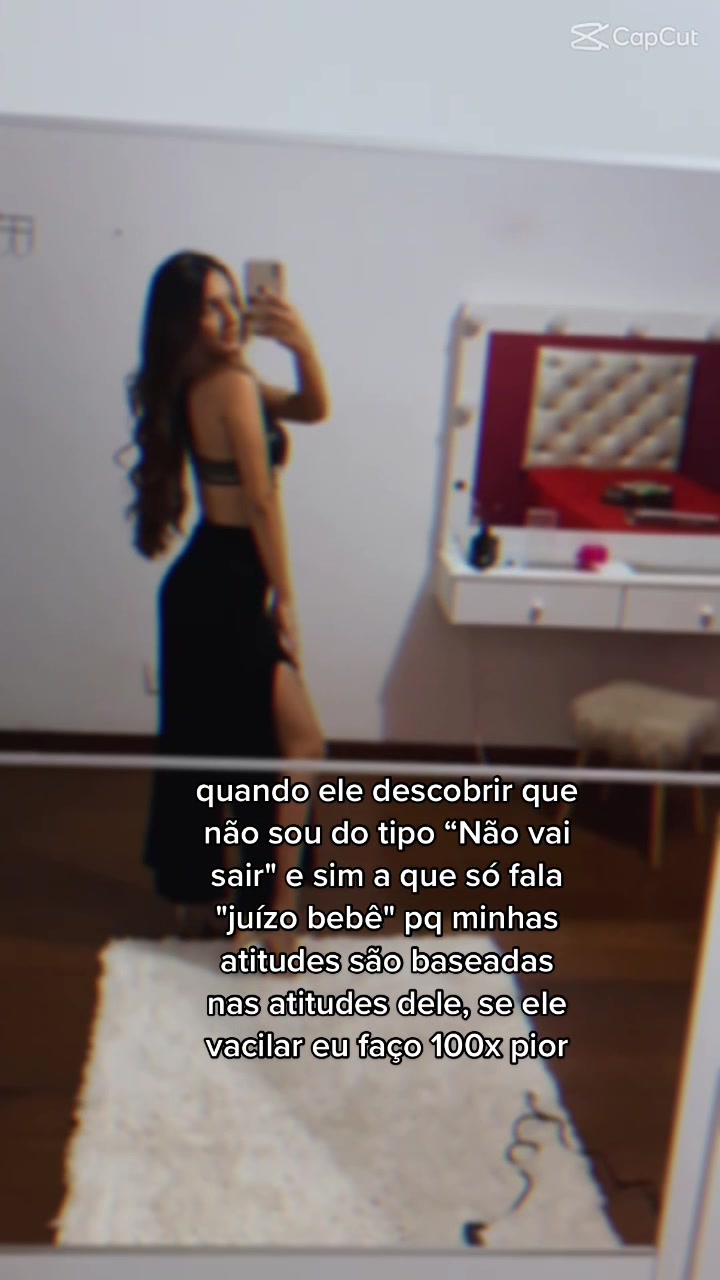 @Aninhacastr