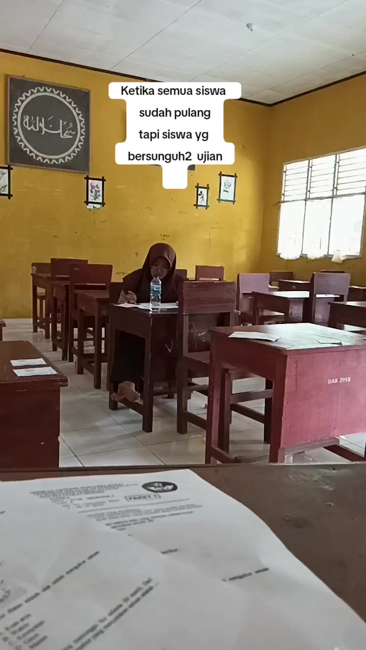 @NhetyeAzma