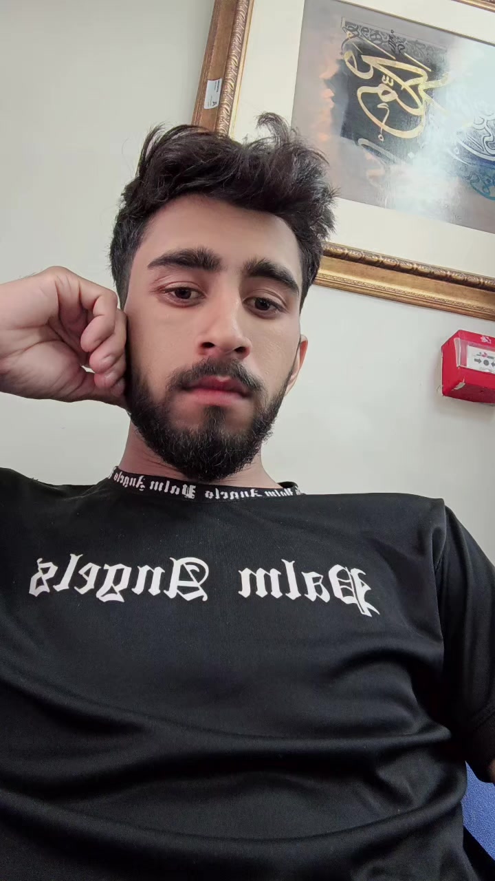@Zubi raissani&hearts;️