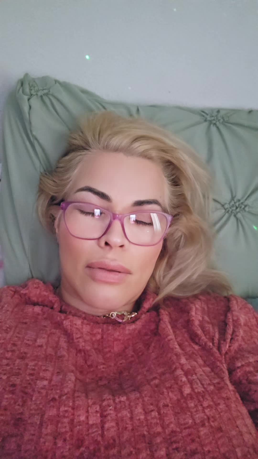 @Dee