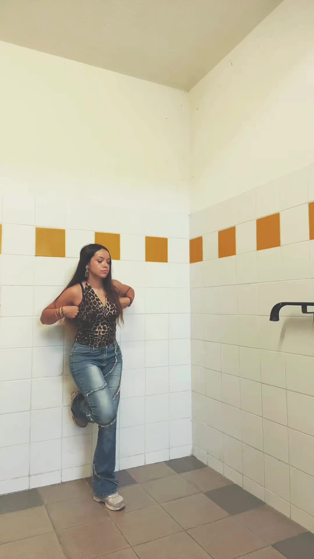 @Shana Fernandez