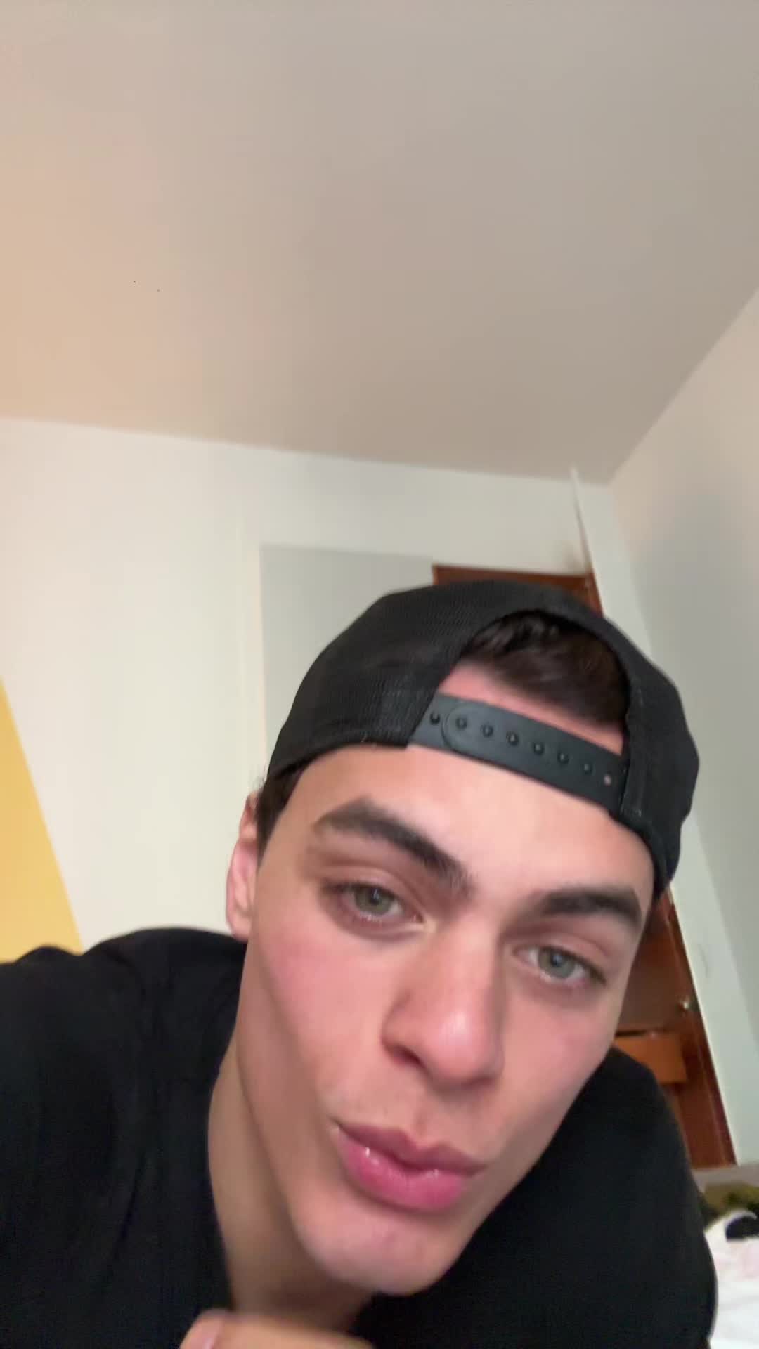 @mollahski