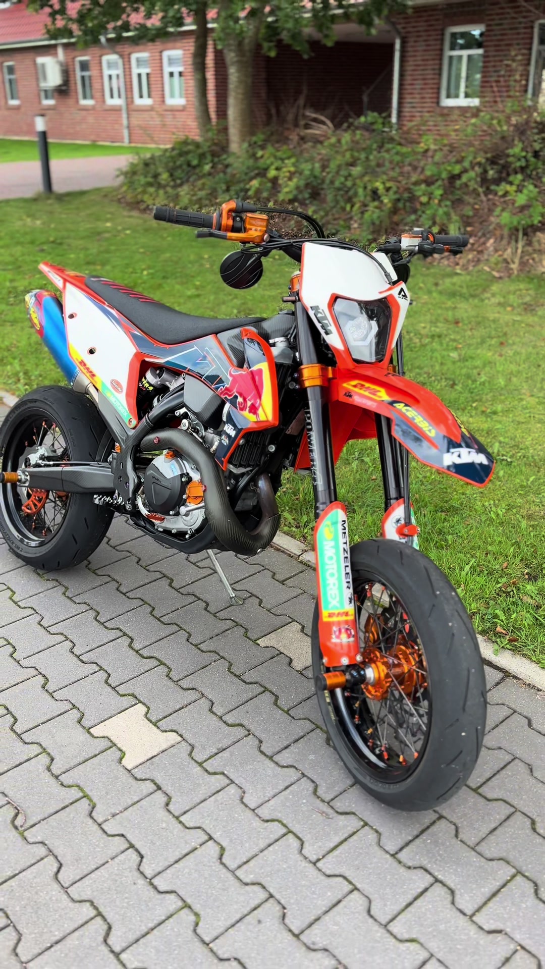 @Novatrax Racing