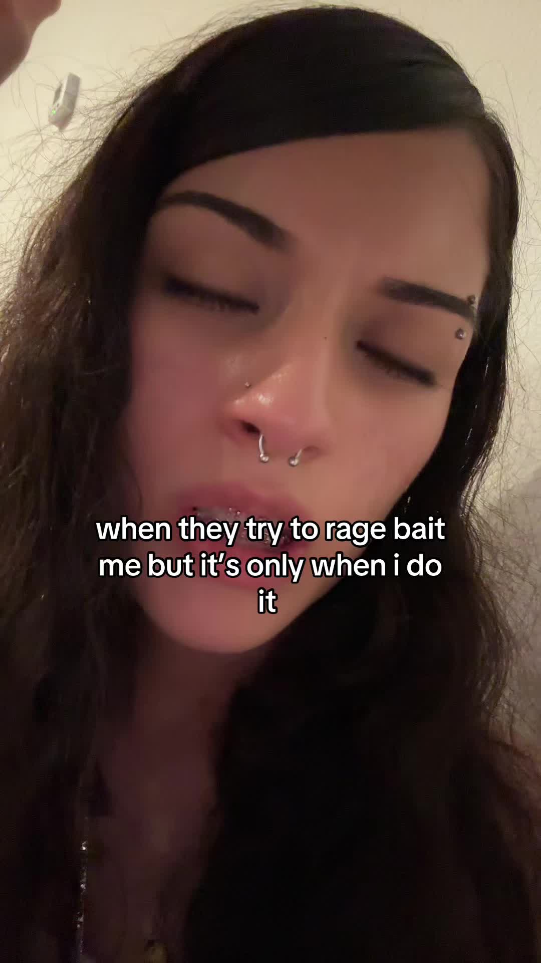 @🤪