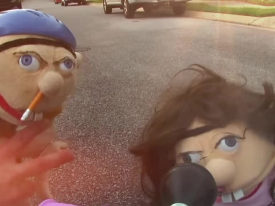 @𝓬𝓪𝓶✰