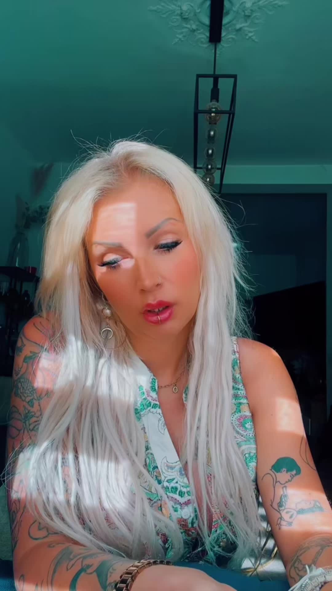 @Lamiss-adeline4