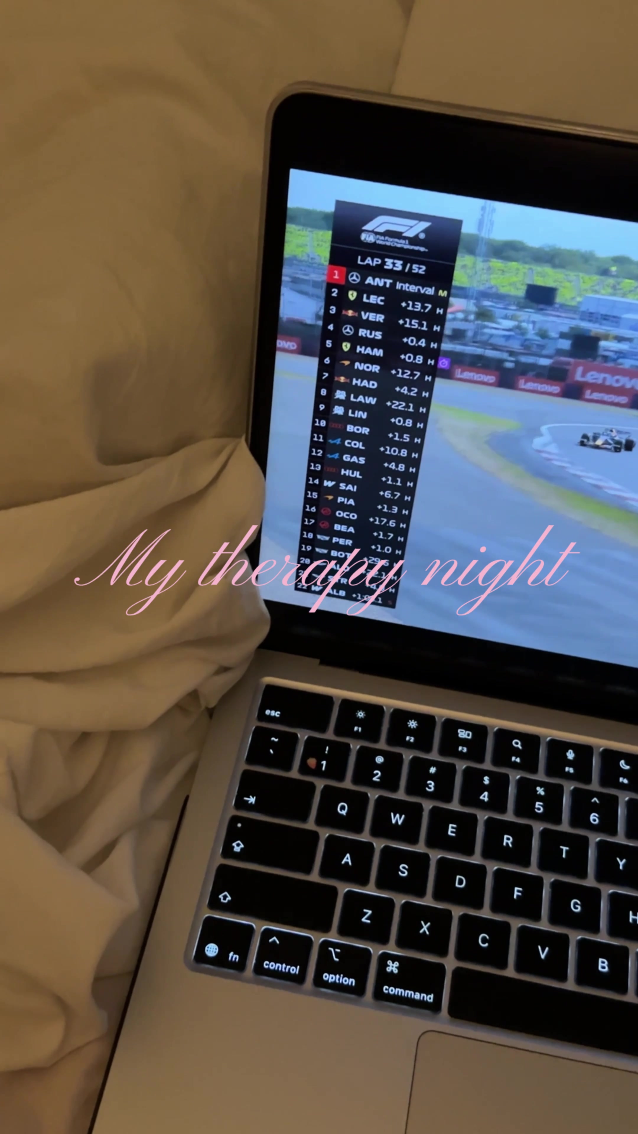 @Mo ⋆⭒˚.⋆