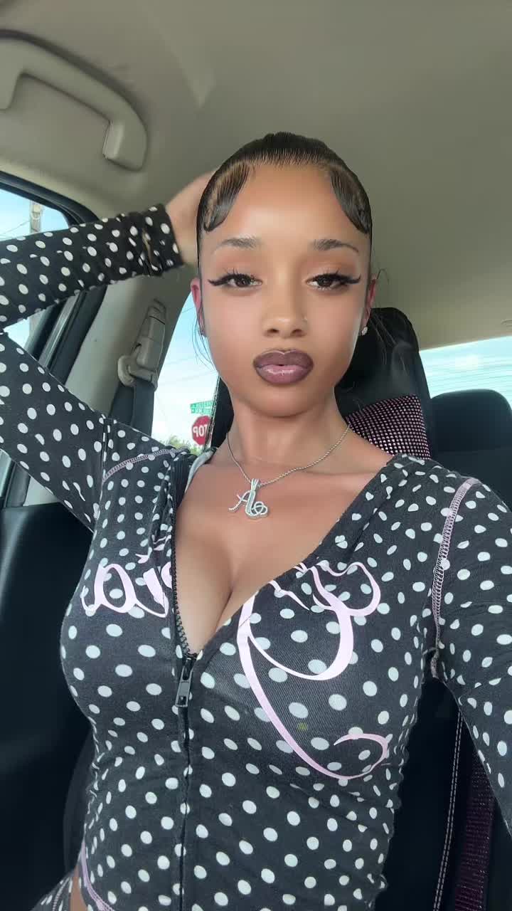 @luvsumarii