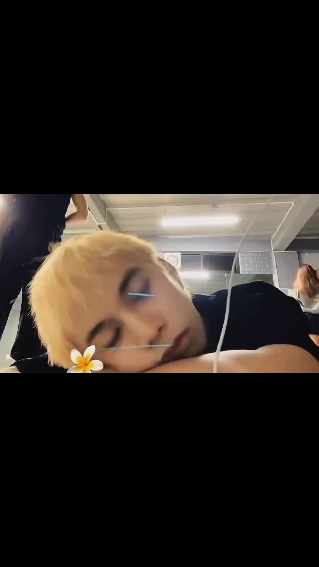 @๐๐๐๐ ๐