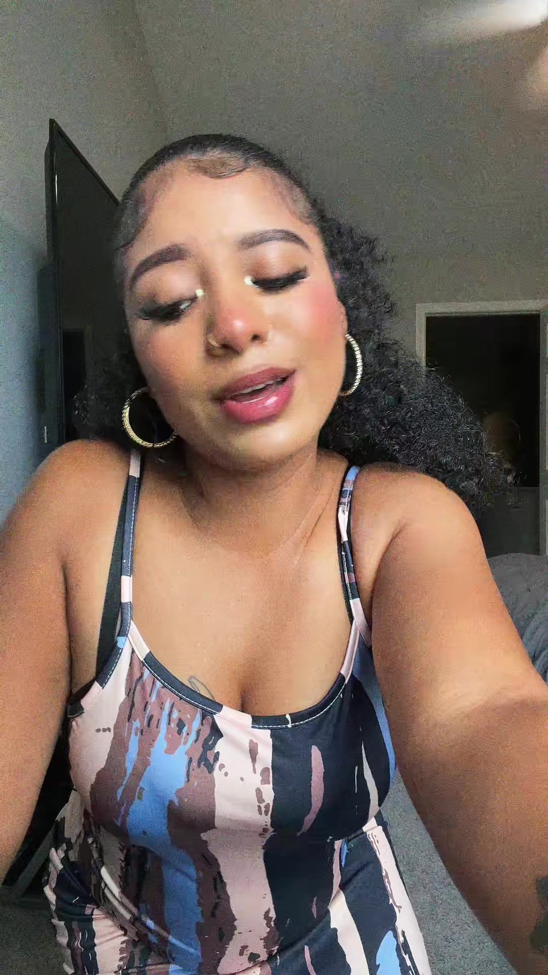 @Angela