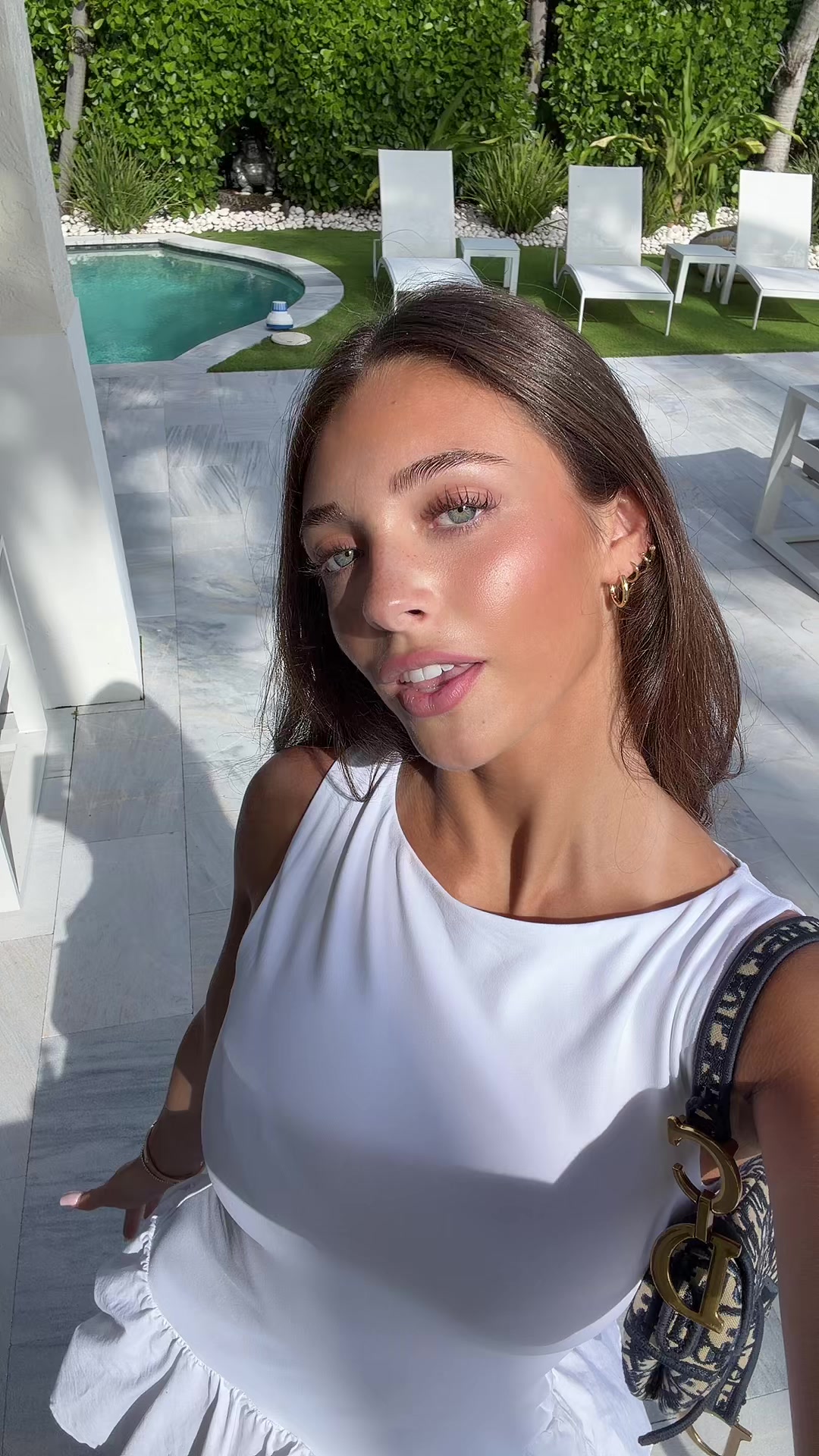 @sophiaegozi