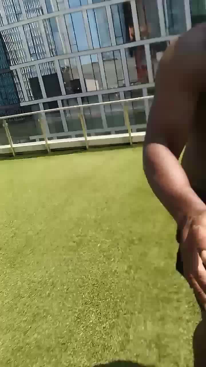 @YoungTobbie