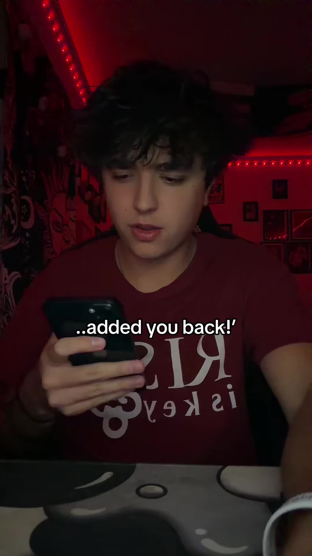 @T