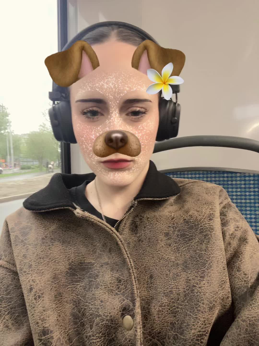 @🪷