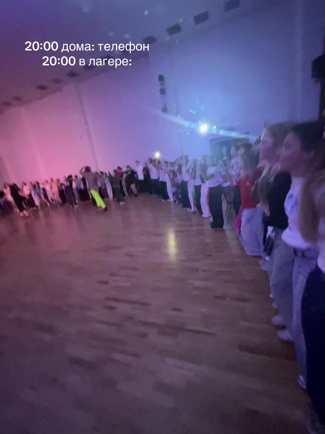 @сонька🦢