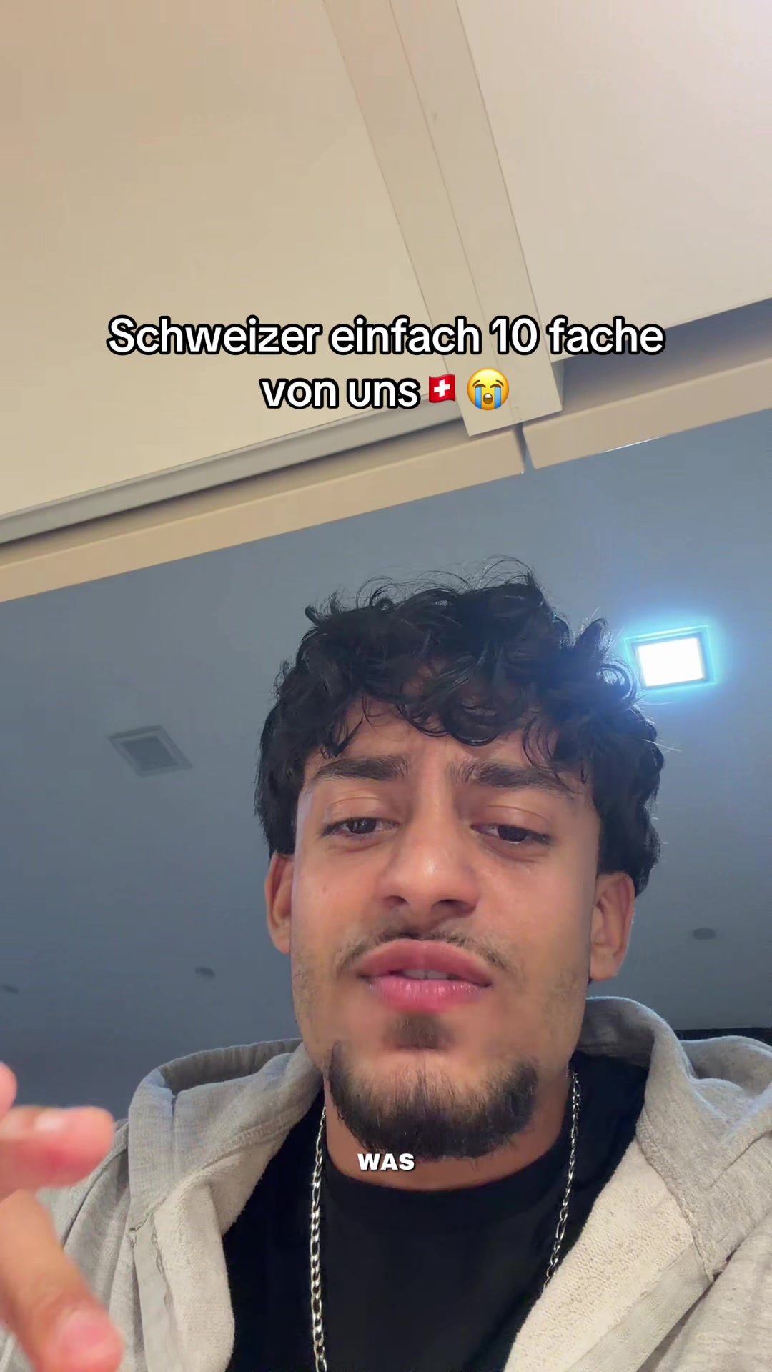 @𝐄 𝐌 𝐈 𝐍