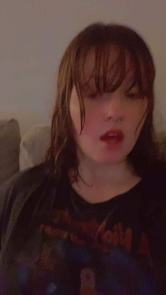 @honeyeyedcaela