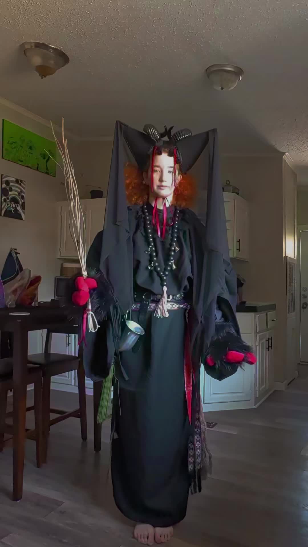 @🪦𝕷𝖊𝖊🪦