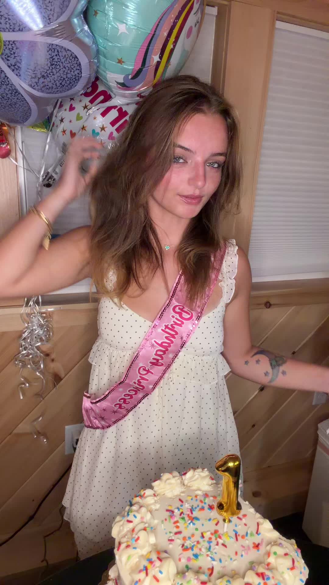 @🤪