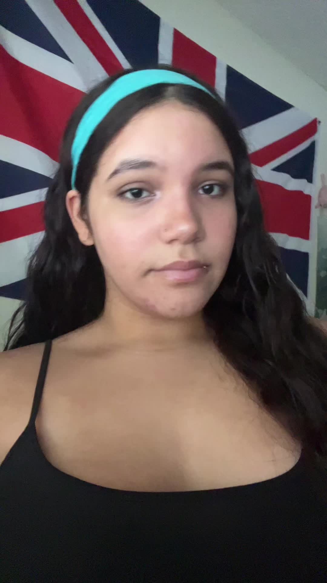 @chloe