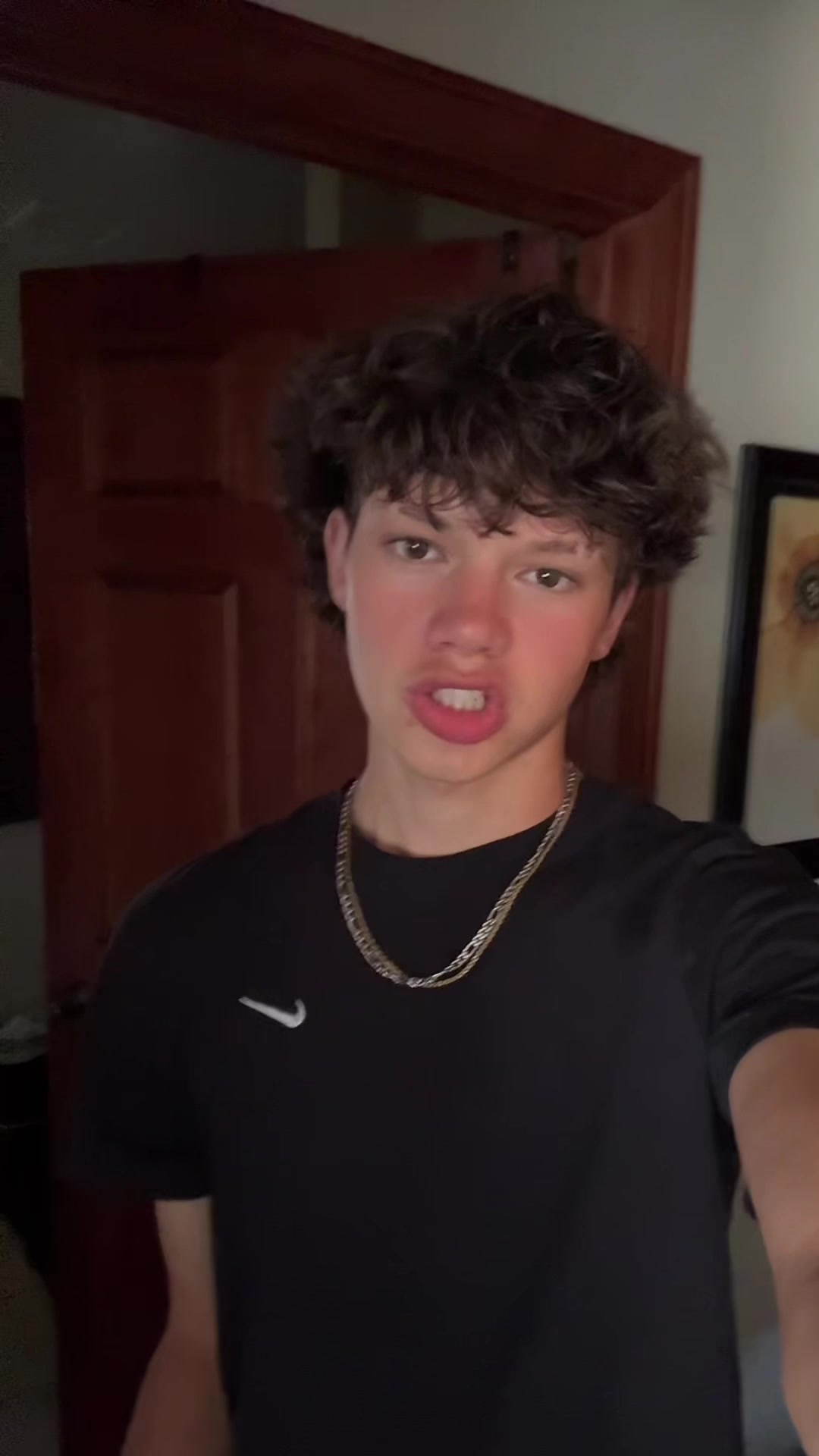 @ItsConnorr