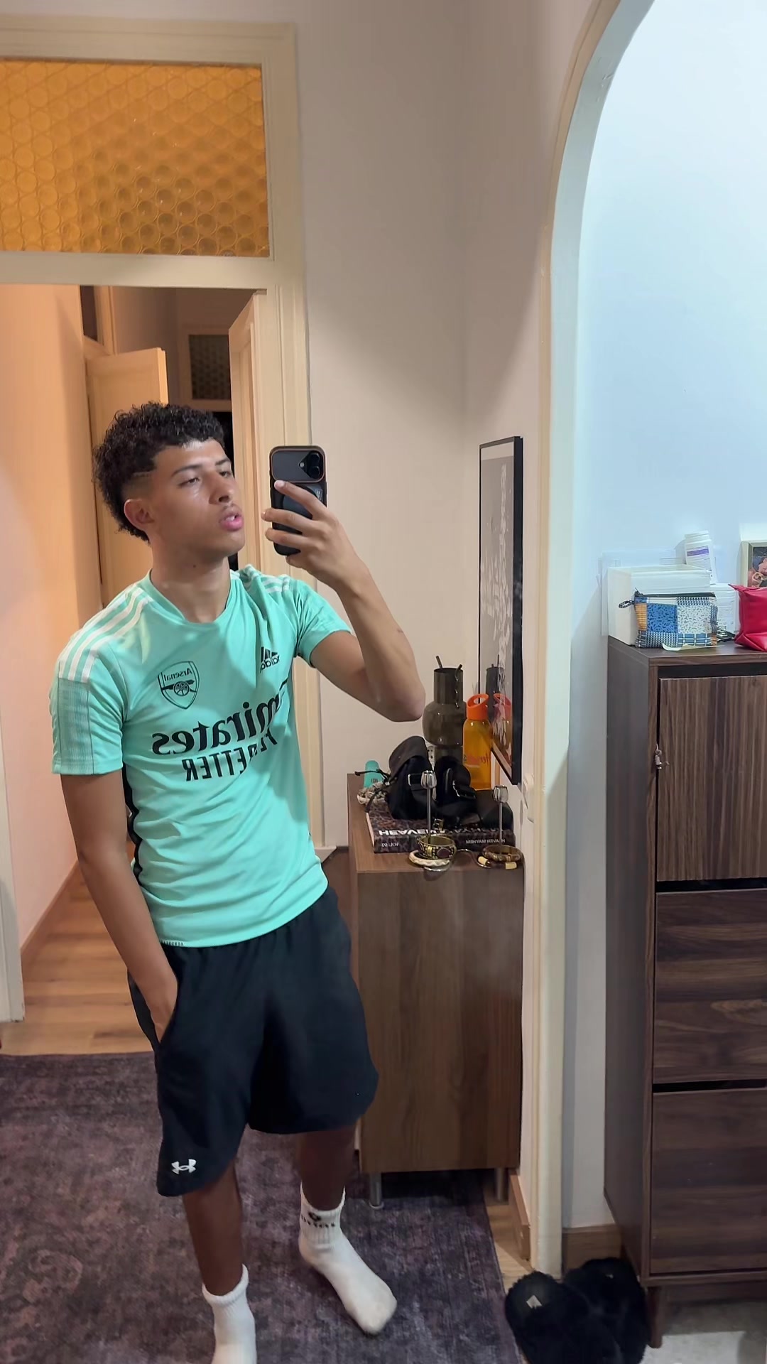 @Younes b🇩🇿