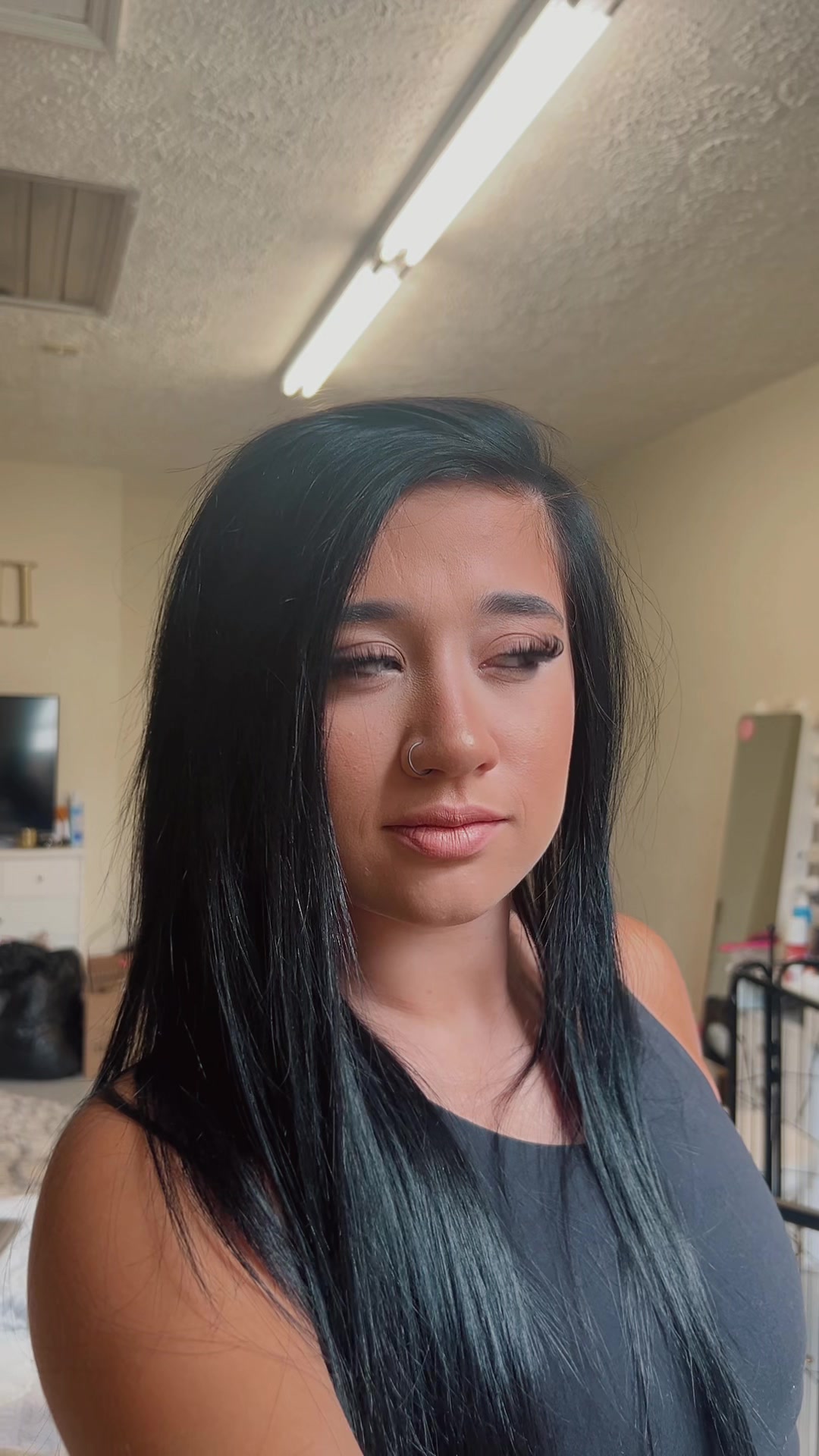@neleighshae