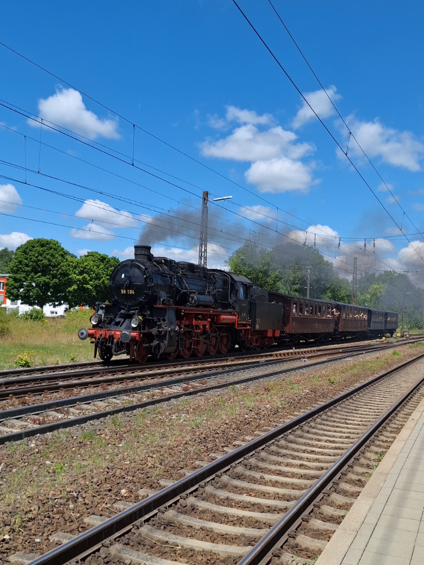 @Ludi 🚂💪
